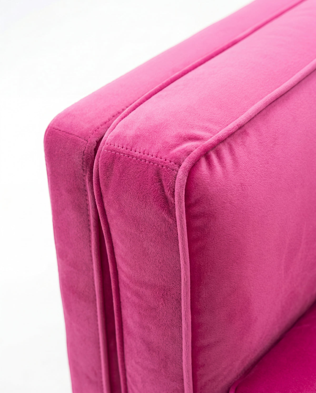 Monroe Barbie Pink Armchair — Lifestyle