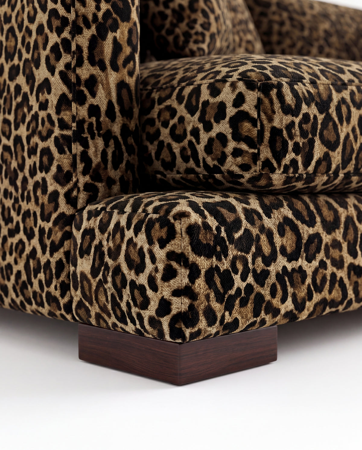 Cloud 3 Seater Leopard Print — Lifestyle
