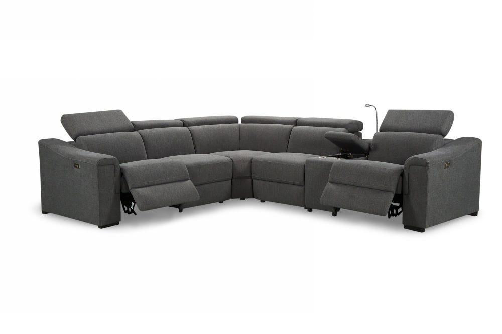 Maximus Corner Lounge